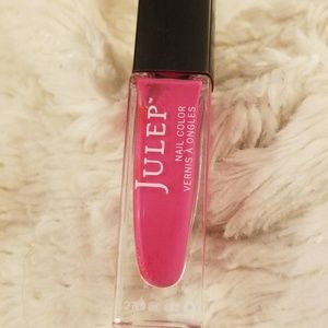 Julep "Amanda" nailpolish